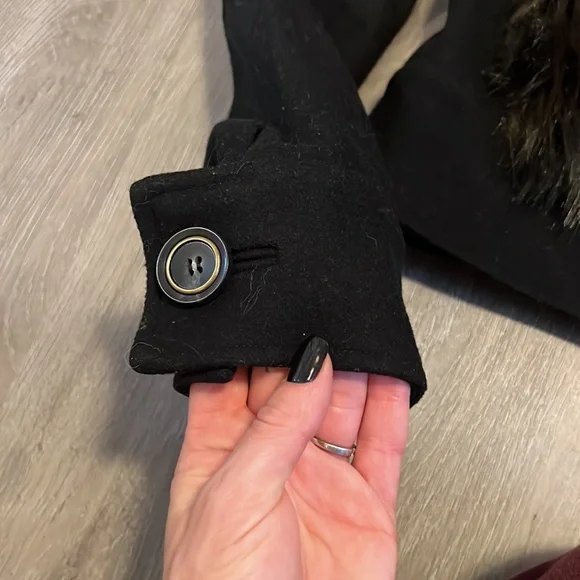 Rachel Zoe fur jacket. Size 0 - Picture 5 of 10